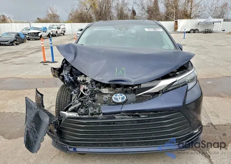 2025 Toyota Sienna Xle из США, поврежденный, VIN 5TDYRKEC7SS233848